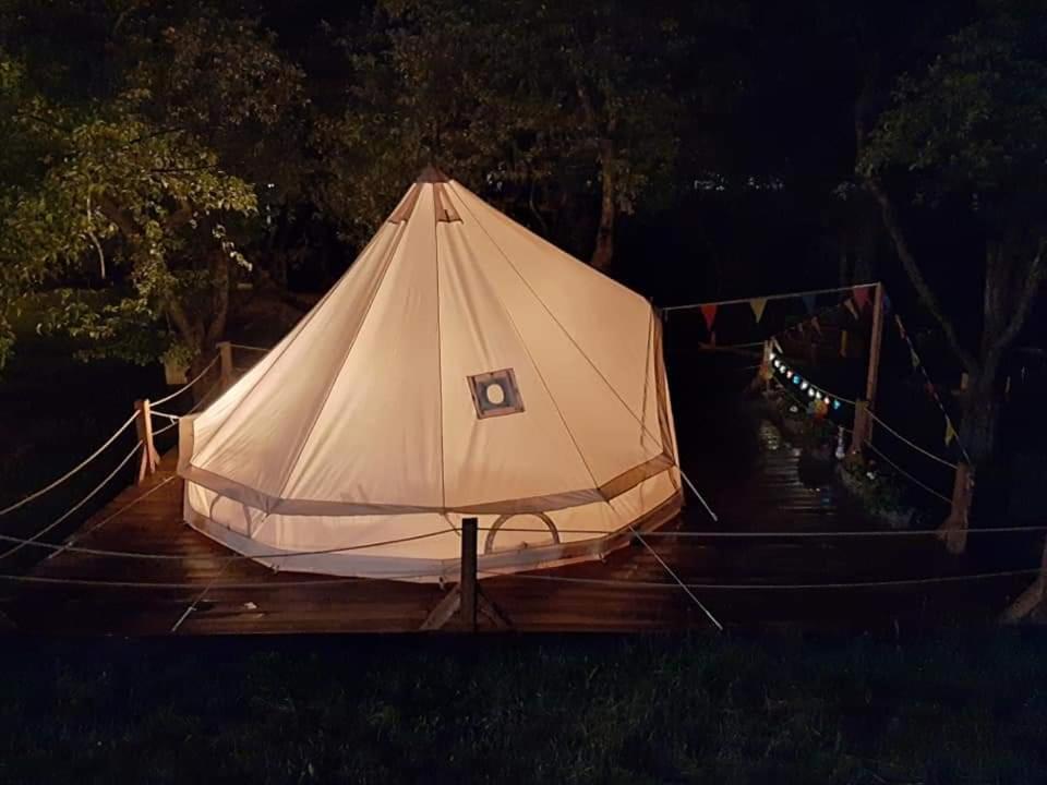 My Lake Glamping Dalnic Ngoại thất bức ảnh